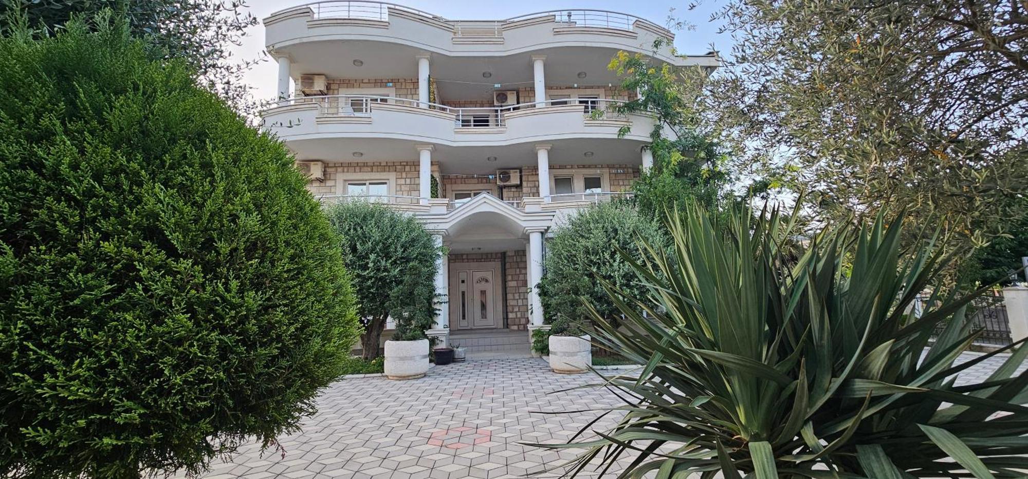Meti Apartments 울친 외부 사진