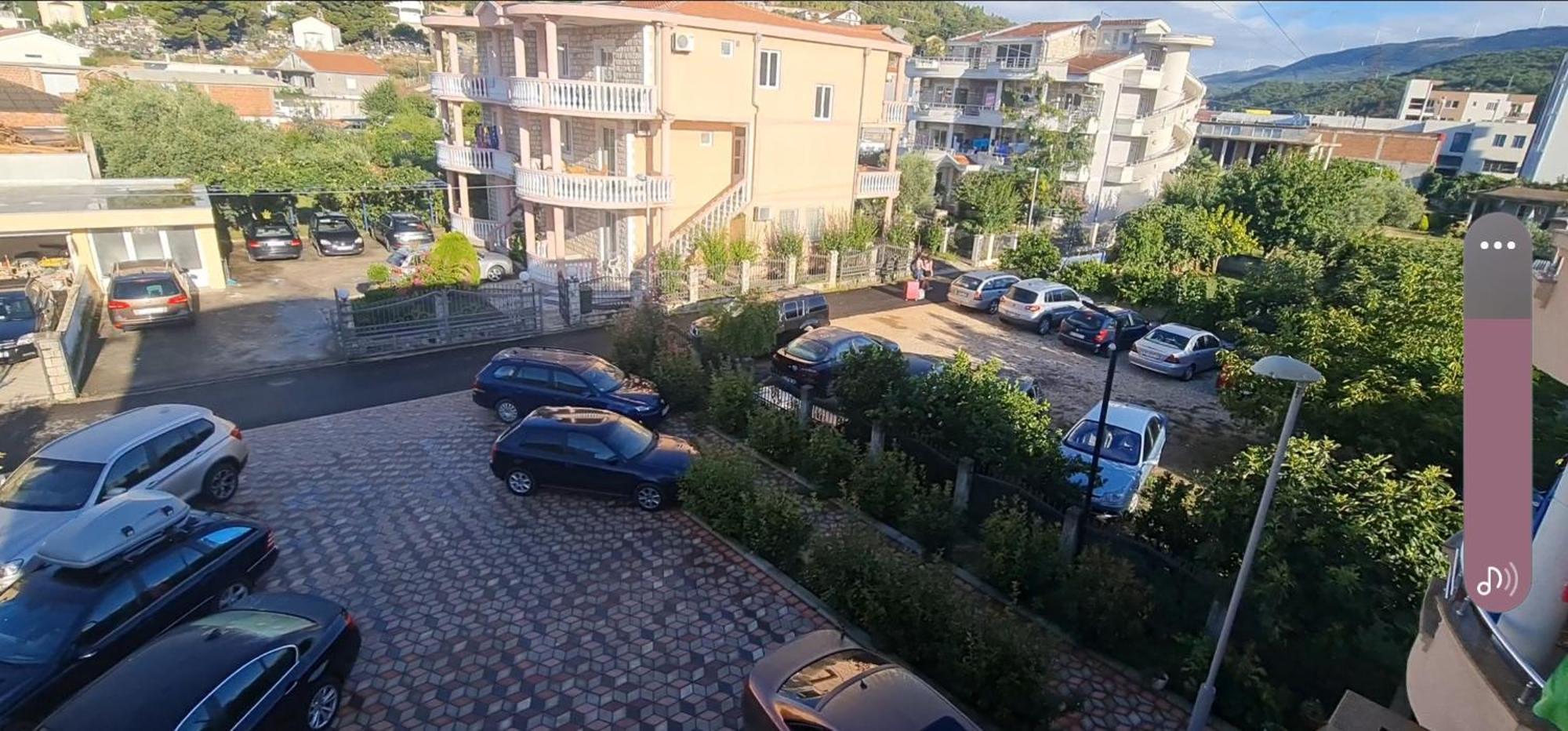 Meti Apartments 울친 외부 사진